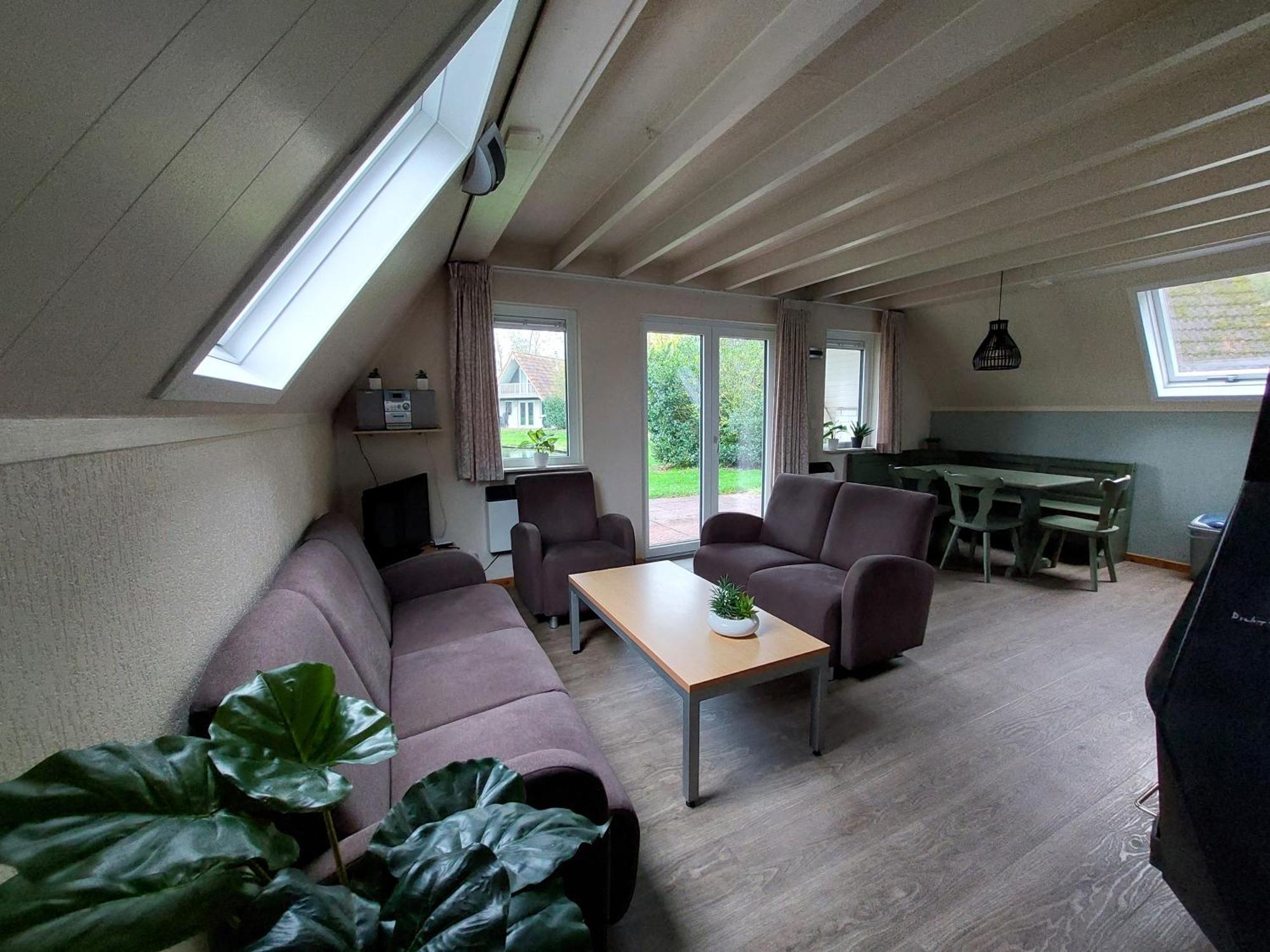 De Gouwe, 158 - Aan Visvijver, De Beste Visstek Gramsbergen Extérieur photo
